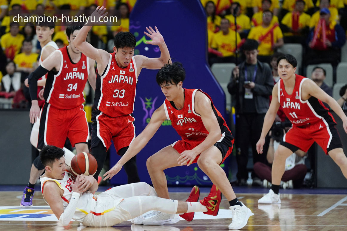 资深用户视角：如何通过华体育平台深度解析一场跌宕起伏的CBA对决